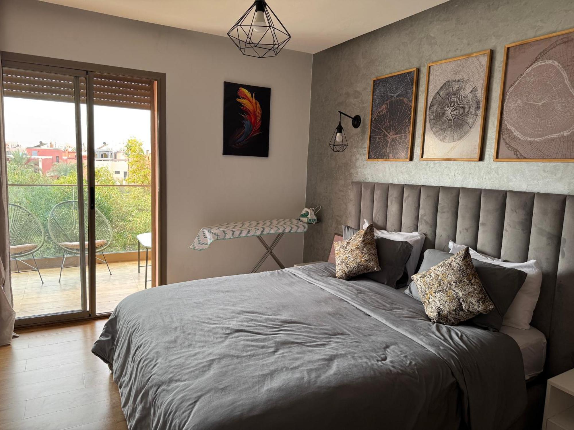 Luxurious By I&n Appartement *