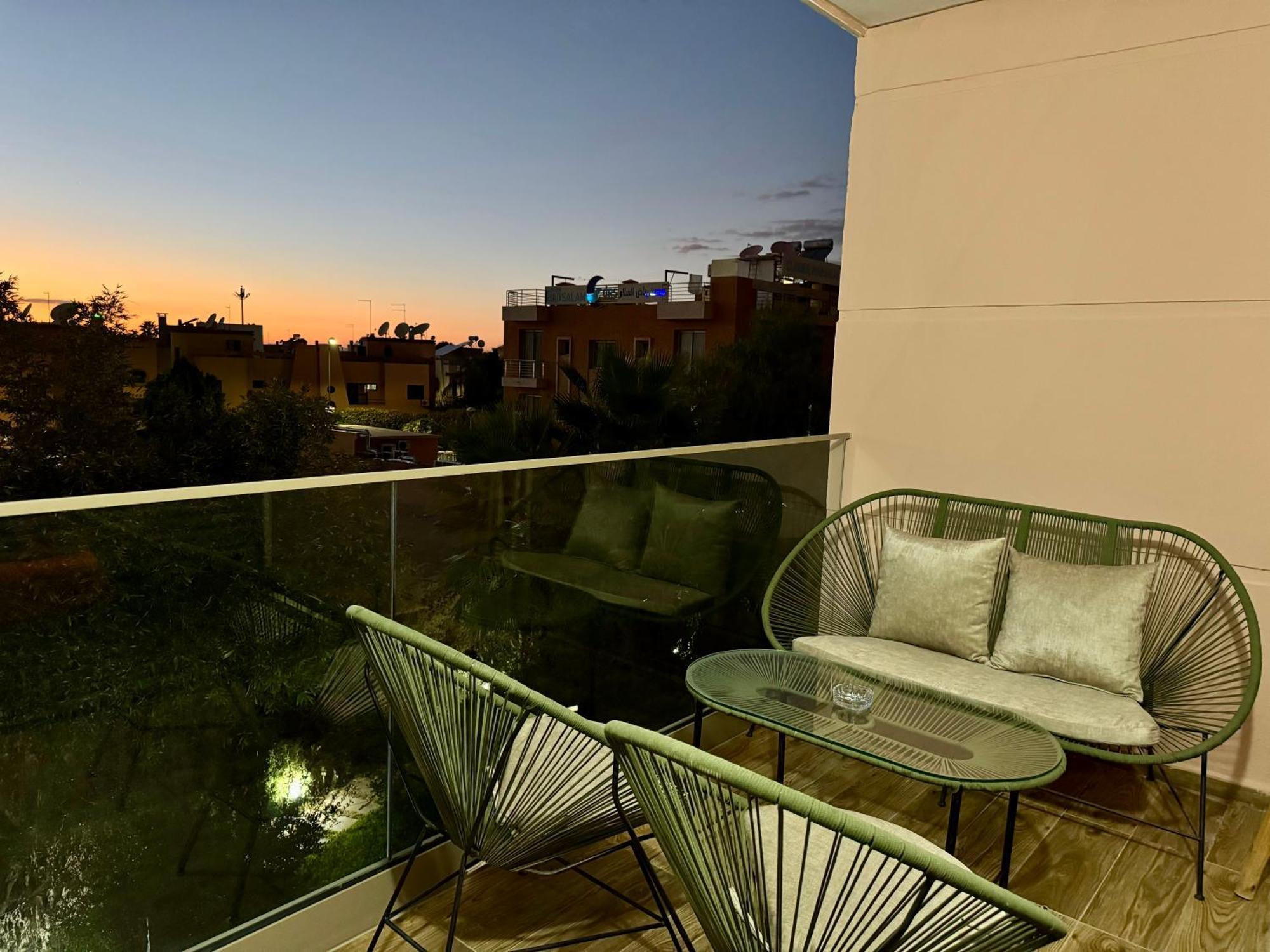 Luxurious By I&n Appartement
